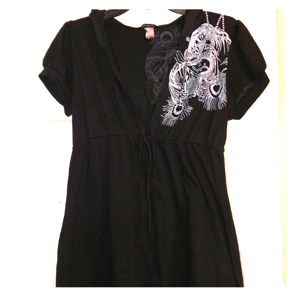 Hooded deep V neck high waist tee